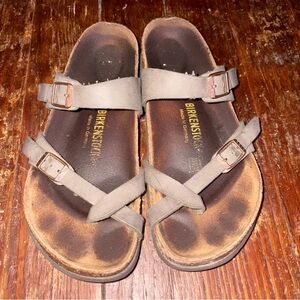 Mayari Birkenstock size 39 or 8/8.5